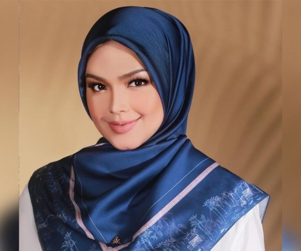 Siti Nurhaliza anjur Program Bantuan Prihatin 2021