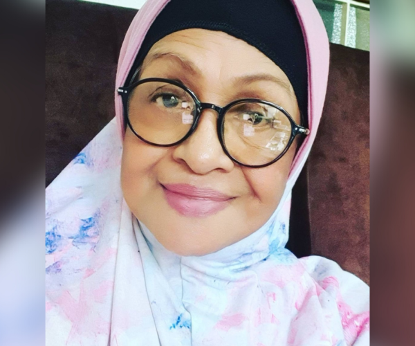Fauziah Nawi tegur golongan anak seni anti-vaksin agar henti tunjuk lagak