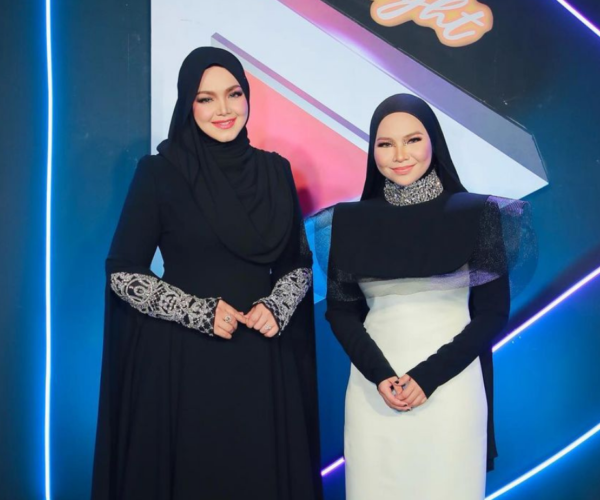 Aina Abdul capai impian duet dengan Siti Nurhaliza