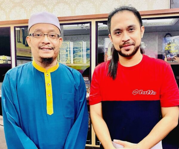 Ustaz Kazim Elias ‘dilamar’ Mawi