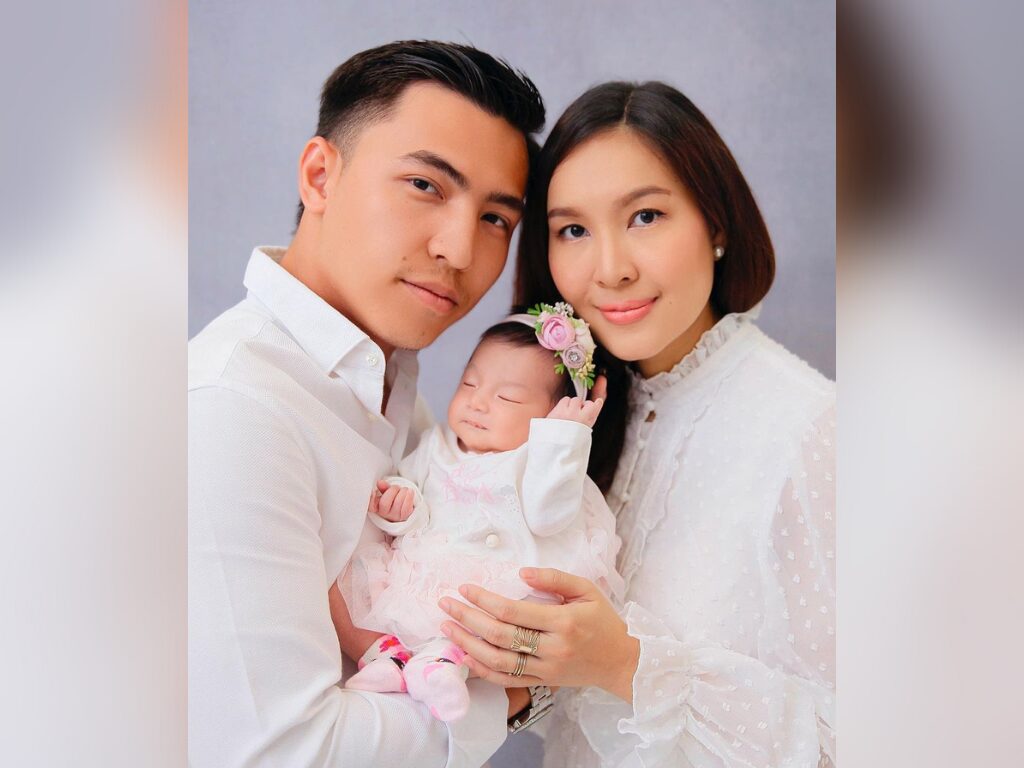 Intan, Harris kongsi wajah puteri sulung