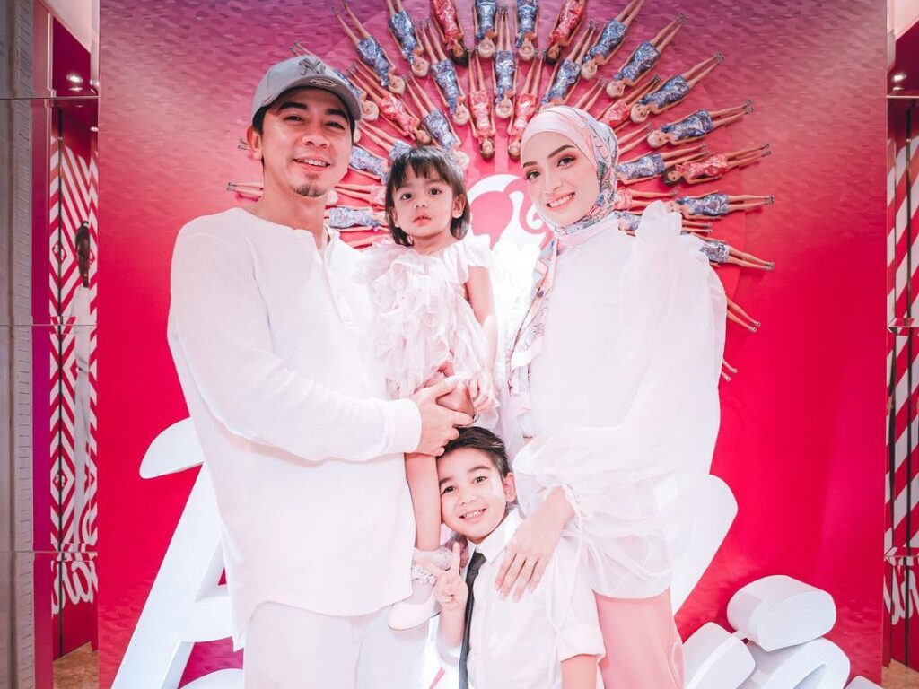 Anak demam panas, Amar dan Amyra titip doa