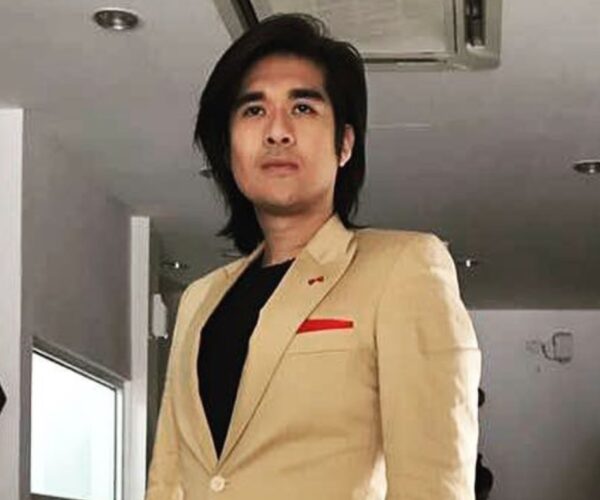 Dazrin sedia kerja di sebalik tabir