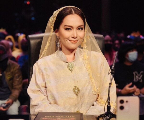 Siti Saleha sahut cabaran jadi juri tetap Muzikal Lawak Superstar 3