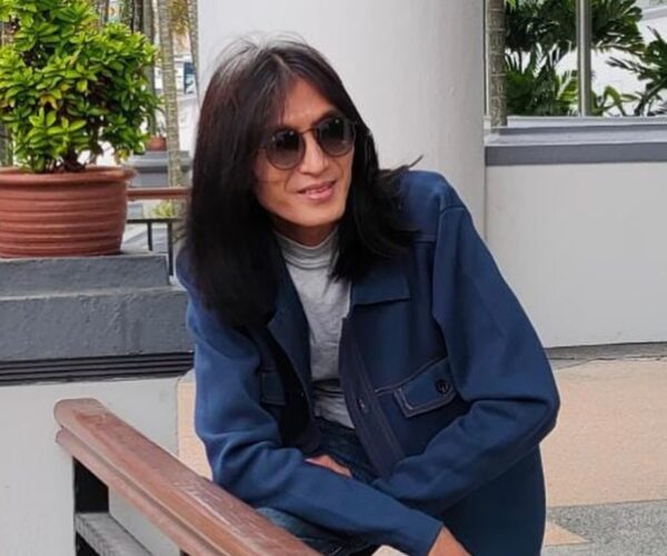 Konsert Doa Buat Zamani hadiah untuk peminat