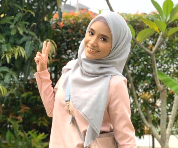 “Jangan normalisasikan buka tudung” – Ummi Nazeera