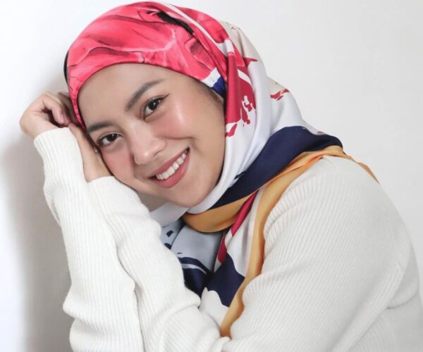Mawar Rashid alami alahan, hamil anak ketiga