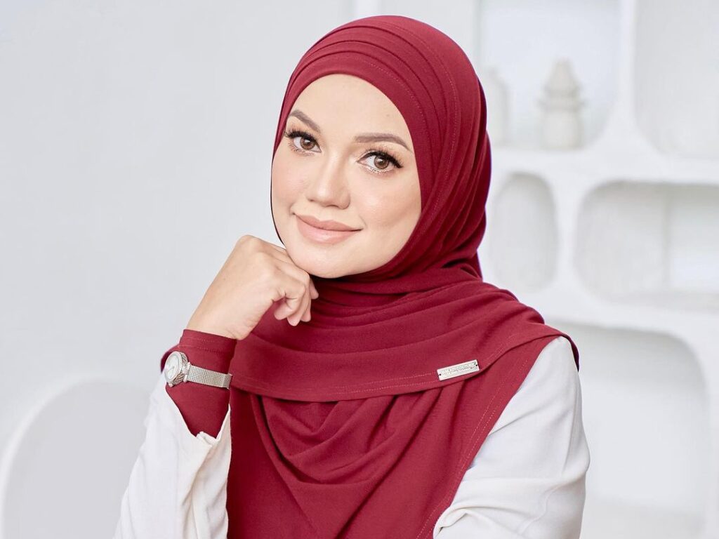 Puteri Sarah ingin terjun bidang politik?