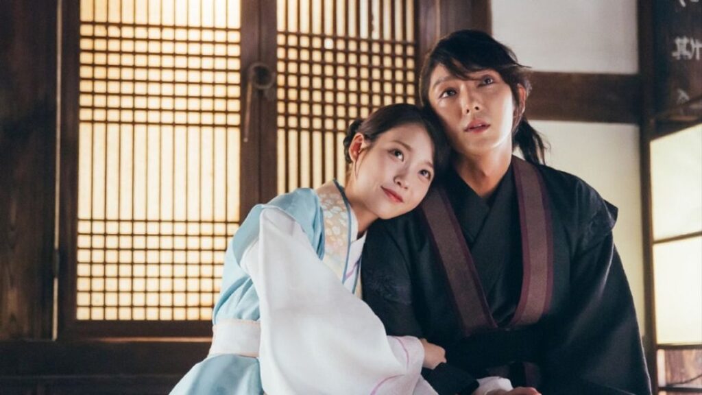 scarlet heart