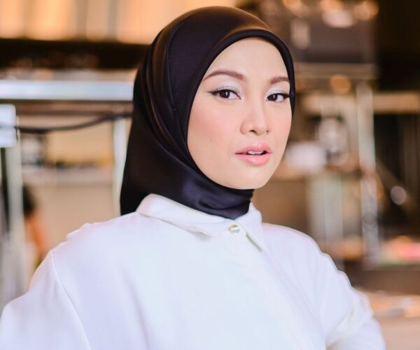 Nabila Razali mohon maaf ibu pandu kereta tanpa cukai jalan