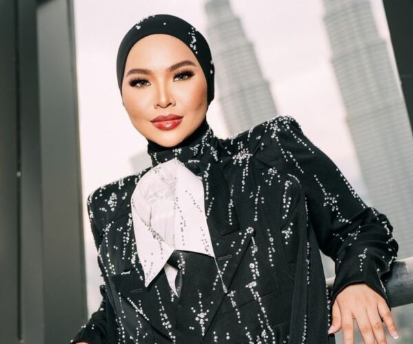 Aina Abdul realisasi impian anjur konsert jelajah sendiri