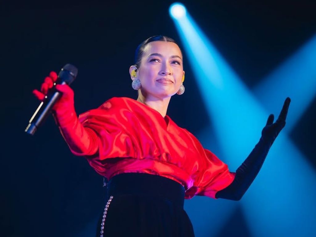 Misha Omar kecewa terpaksa berdiri lama di konsert Ernie Zakri