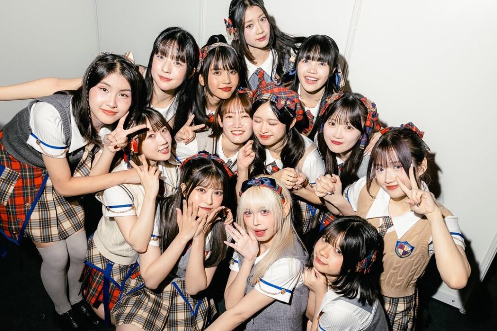 KLP48 rai ulang tahun pertama dengan konsert “〜BLOOM〜” | MissMynah KLP48 rai ulang tahun pertama dengan konsert “〜BLOOM〜”, akb48, coex, ismail izzani, jkt48, klp48, konsert, kumpulan idola, muzik, penyanyi, selebriti, MissMynah