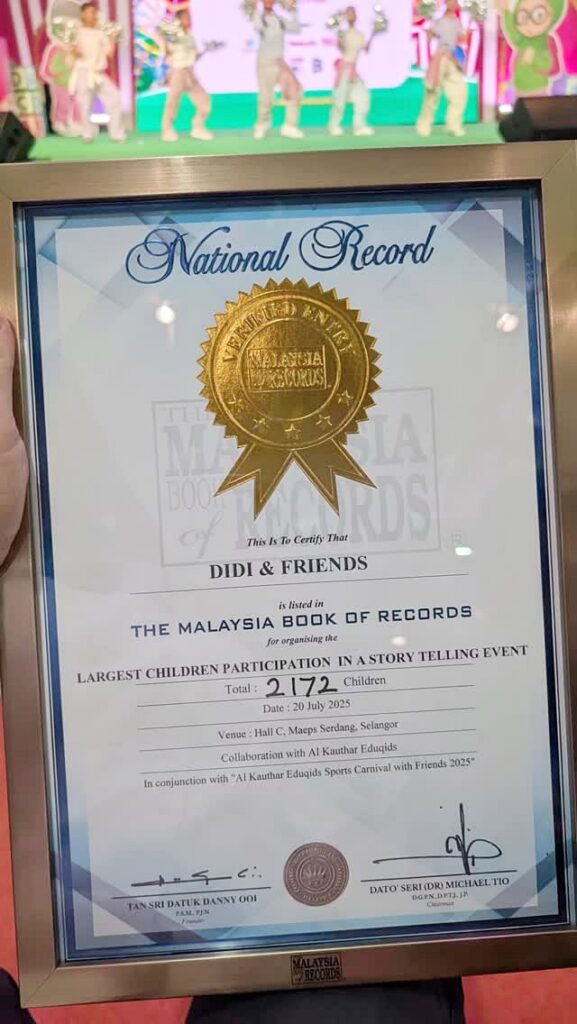 "Didi & Friends" diiktiraf Malaysia Book of Records | MissMynah "Didi & Friends" diiktiraf Malaysia Book of Records, Al-Kauthar Eduqids, animasi, didi & friends, Malaysia Book of Records, MissMynah