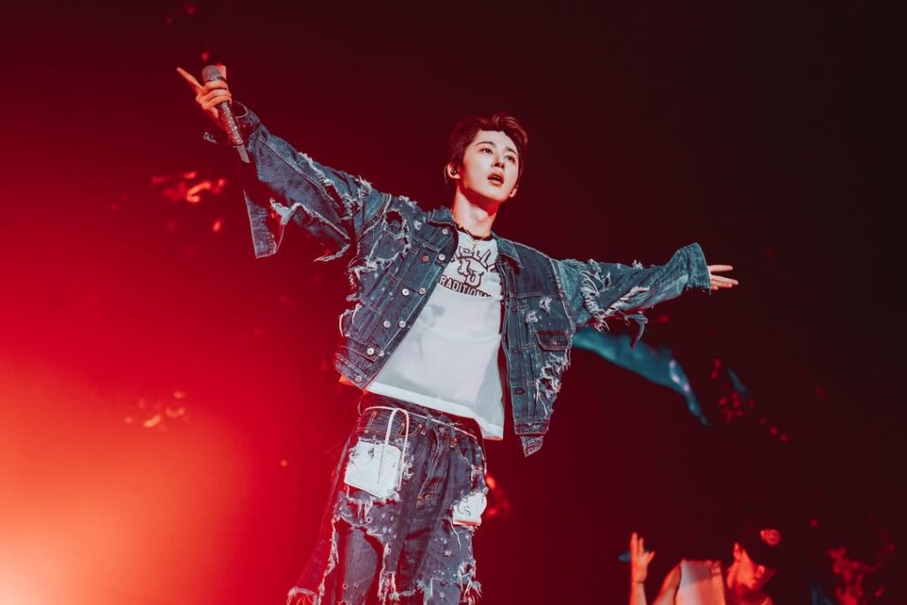 B.I ubat rindu peminat, konsert 'The Last Parade' gegarkan Mega Star Arena | MissMynah B.I ubat rindu peminat, konsert 'The Last Parade' gegarkan Mega Star Arena, B.I, k-pop, kim han-bin, konsert, muzik, penyanyi, penyanyi rap, selebriti, MissMynah