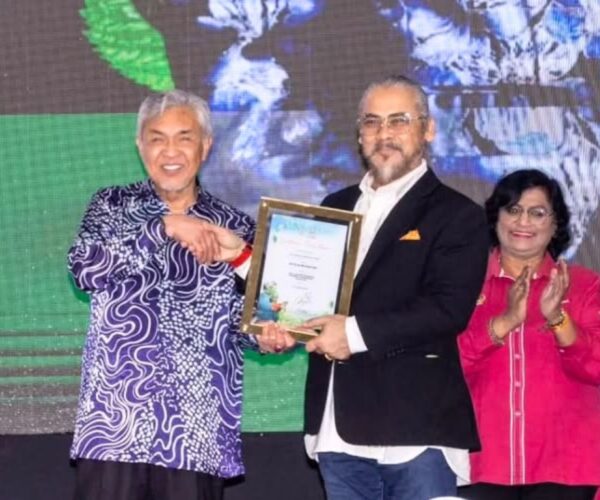 Awie dilantik Duta Alam Sekitar Negeri Perak