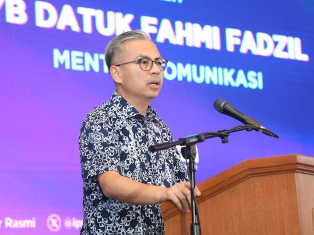 Golongan bawah 16 tahun dilarang buka akaun media sosial tahun depan