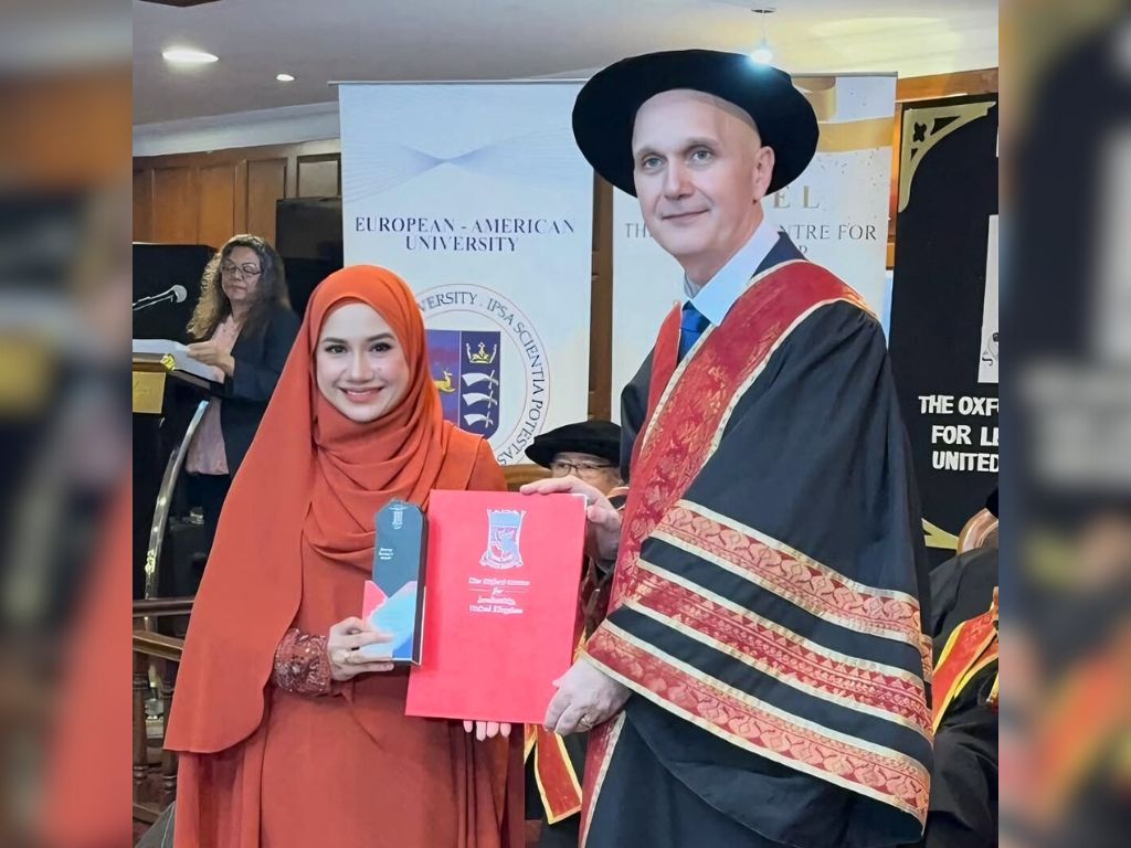 Mila Jirin terima anugerah Ductus Exemplo Award dari Oxford