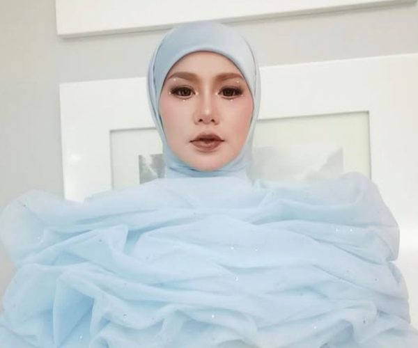 Elly Mazlein pernah tolak tawaran kerja RM500,000, ingin kekal istiqamah