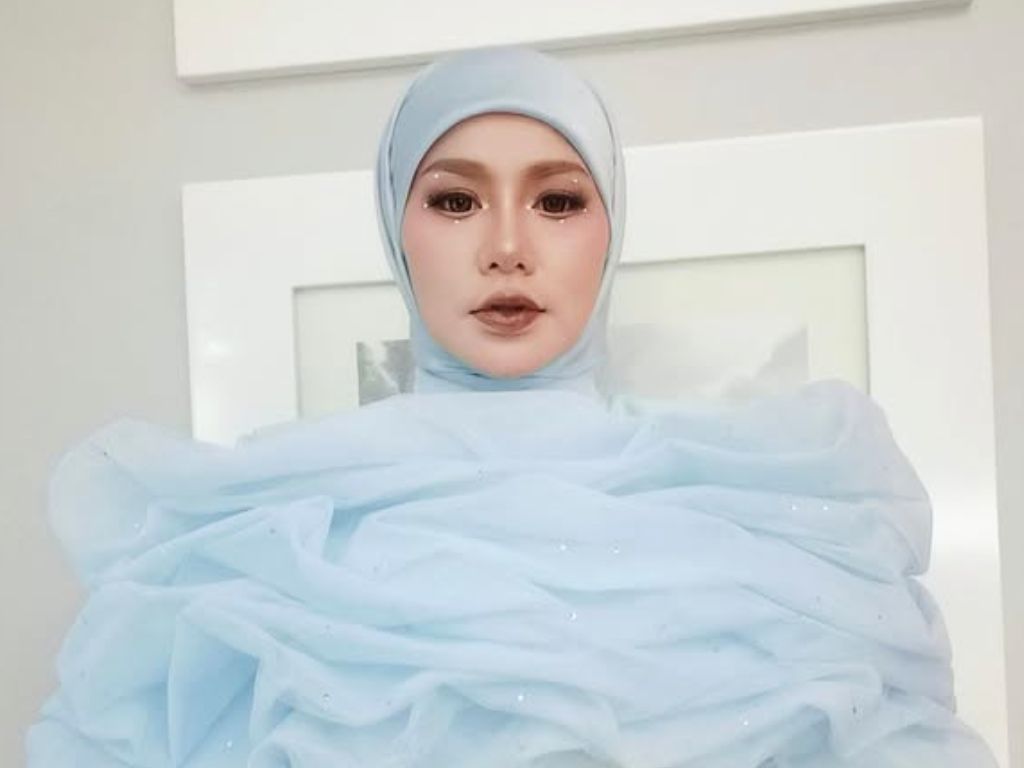 Elly Mazlein pernah tolak tawaran kerja RM500,000, ingin kekal istiqamah