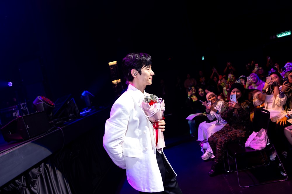 'Abang Taxi' Lee Je Hoon rai dua dekad kerjaya bersama peminat di Malaysia | MissMynah 'Abang Taxi' Lee Je Hoon rai dua dekad kerjaya bersama peminat di Malaysia, drama, fanmeeting, K-drama, lee je hoon, pelakon, MissMynah