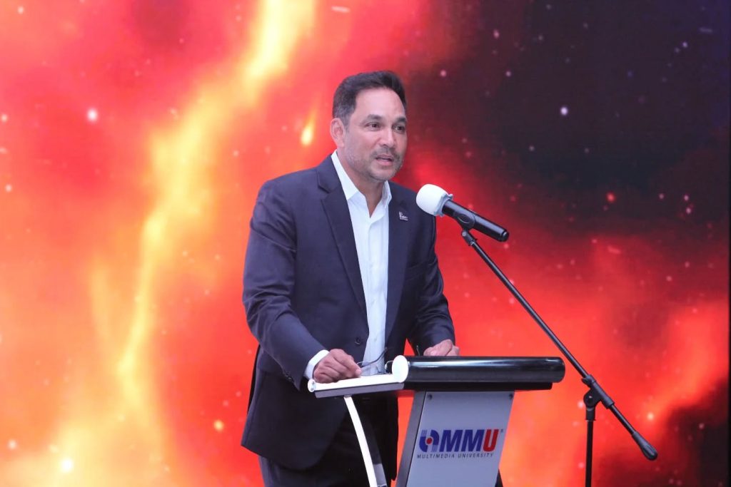 Kerjasama FINAS-MMU fokus pembangunan industri kreatif | MissMynah Kerjasama FINAS-MMU fokus pembangunan industri kreatif, FINAS, hans isaac, MMU, pelakon, pengerusi, MissMynah