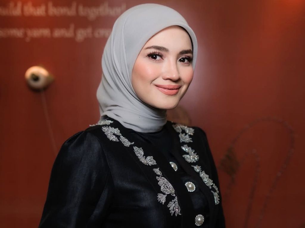 Fazura titip nasihat, mohon jaga adab di media sosial