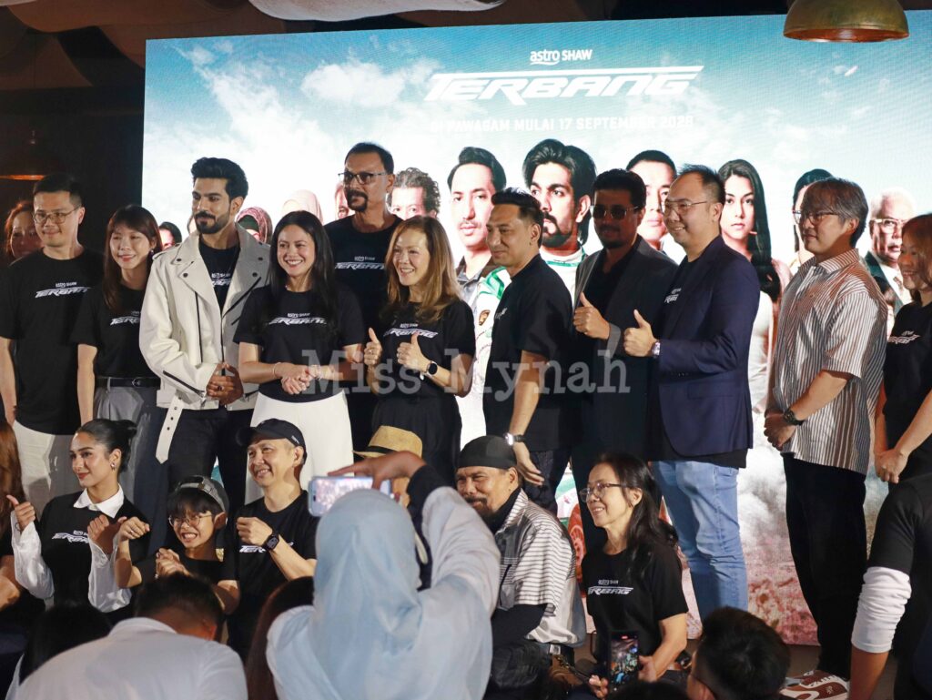 Filem "Terbang" raikan semangat juang legenda rali negara | MissMynah Filem "Terbang" raikan semangat juang legenda rali negara, diana danielle, filem, filem aksi, irfan zaini, jack tan, karamjit singh, luqman hafidz, namron, selebriti, Shweta Sekhon, zizan razak, MissMynah