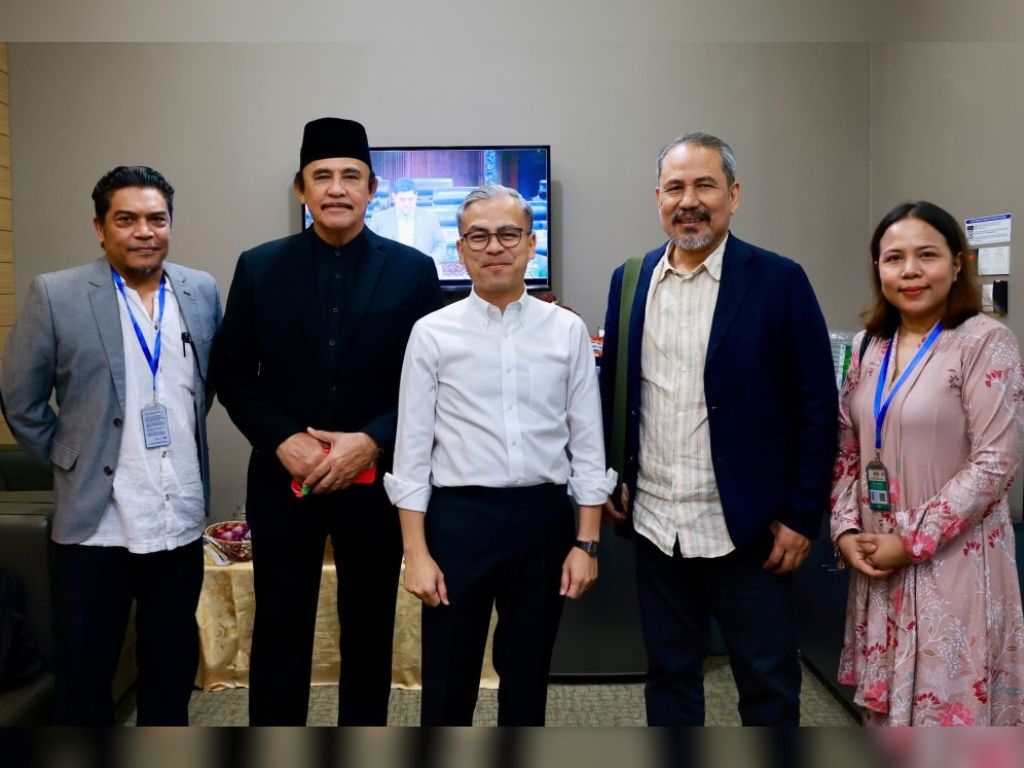 Fahmi Fadzil jumpa Yusof Haslam dan M Nasir, rancang perkukuh industri seni